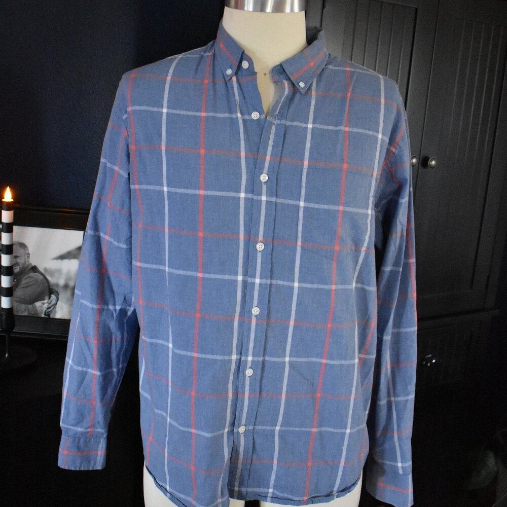 Mens Old Navy Long Sleeve Button Down Size XL